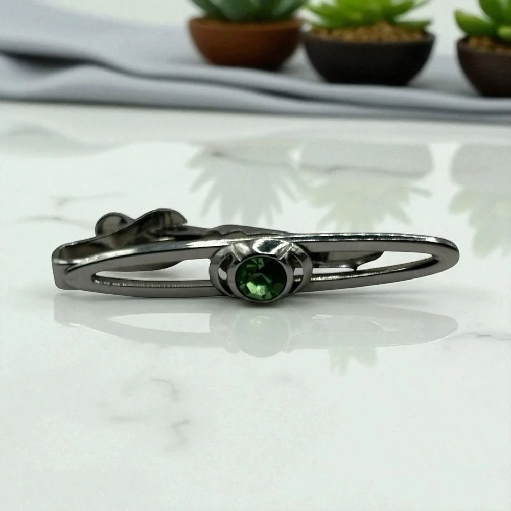 Swank Tie‎ Clip Bar Green Rhinestone Silver Tone Vintage Open Work Design Retro